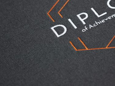 Logotrade Werbegeschenke das Foto: Diplom-Abdeckung 1700280