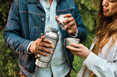 Logotrade Firmengeschenke das Foto: Black+Blum Explorer Flasche Duo 1L