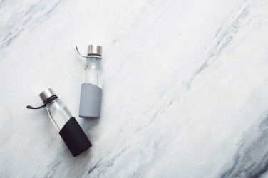 Logotrade promotional product picture of: VINGA Lean Glass Water Bottle