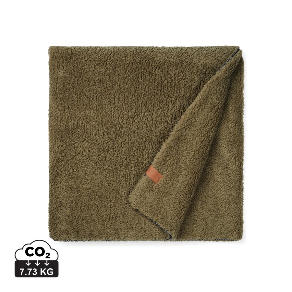 Logotrade advertising product picture of: VINGA Maine GRS recycled double pile blanket