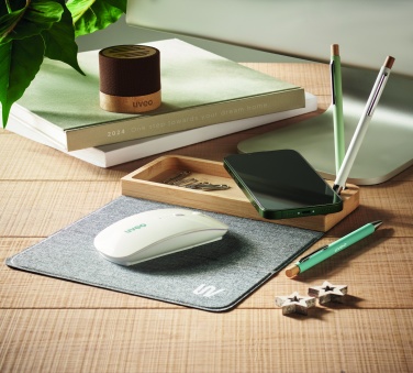 Logo trade advertising product photo of: Wireless charger in bamboo 15W