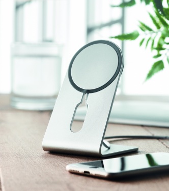 Logotrade promotional giveaways photo of: Portable magnetic charger 15W