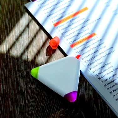 Logo trade promotional merchandise picture of: Triangular highlighter