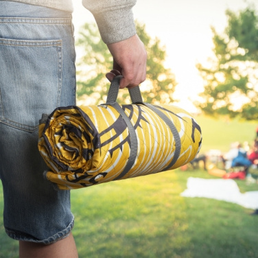 Logo trade advertising product photo of: Foldable picnic blanket ALVERNIA Schwarzwolf