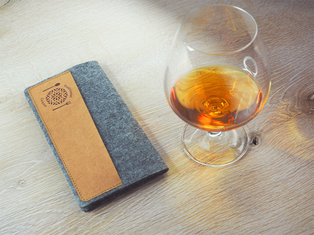 Logotrade promotional giveaway image of: Bill holder 1187140