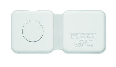 Logotrade promotional giveaway picture of: 2 in 1 foldable charger 15W