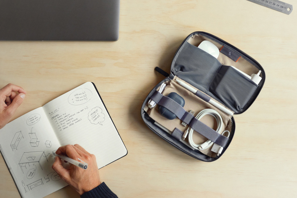 Logo trade promotional giveaways picture of: Bellroy Tech Kit