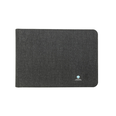 Logo trade promotional gifts image of: Swiss Peak 15W magnetic charging laptop sleeve 14-15,6"