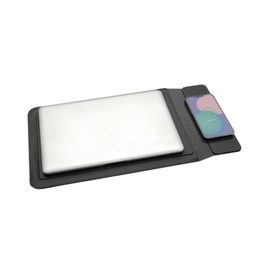 Logo trade promotional items image of: Swiss Peak 15W magnetic charging laptop sleeve 14-15,6"
