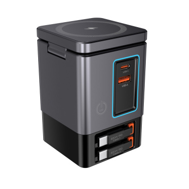 Logo trade promotional item photo of: Urban Vitamin Sacramento 105W GAN charger+retractable cables