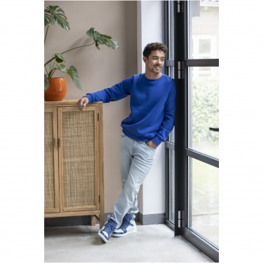 Logotrade firmakingi foto: Zenoni meeste kaelusega kampsun