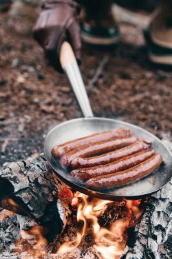 Logo trade ärikingituse pilt: VINGA Vici välipann