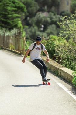 Logotrade ärikingi foto: Bobby Hero Väike vargusevastane seljakott