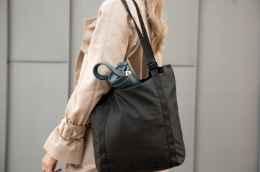 Logotrade meene foto: VINGA Livorno GRS taaskasutatud polüestrist kandekott