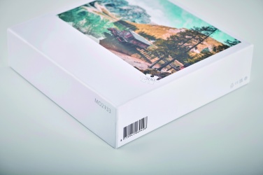 Logotrade meene foto: 500-osaline pusle karbis