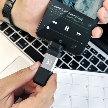 Logotrade reklaamkingitused pilt: Mälupulk Silicon Power Mobile – C51 3.2, 64GB