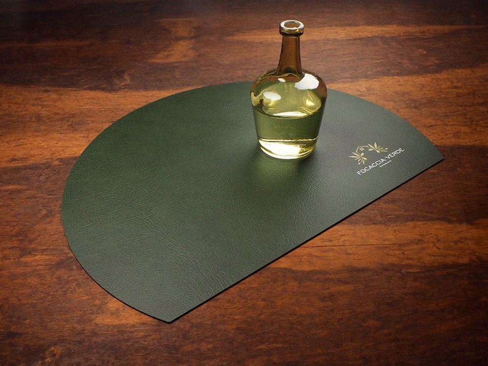 Logo trade firmakingid foto: Nahast lauamatt 2040330