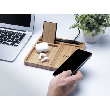 Logotrade reklaamtoote foto: Bamboo Organizer laadija