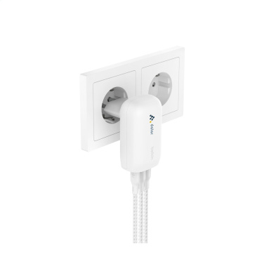 Logotrade meened pilt: Belkin BoostCharge 3-pordiline seinalaadija