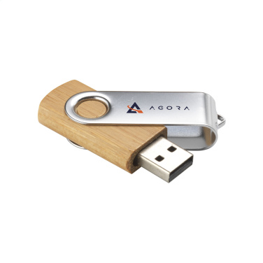 Logotrade reklaamkingituse foto: USB Twist Bamboo 16 GB