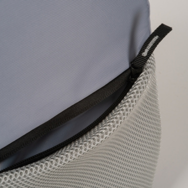 Logotrade firmakingituse foto: MoLu õlakott Saint-Hubert