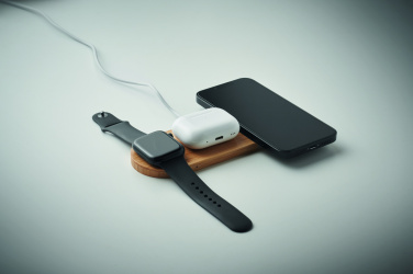 Logotrade reklaamkingid pilt: 3-ühes 15W juhtmevaba laadija RECPAD