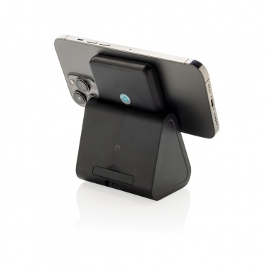 Logotrade mainostuote tuotekuva: Powerbase 3 in 1 -laturi virtapankilla RCS kierrätysmuovia