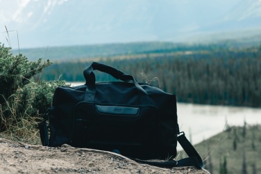 Logotrade mainoslahja tuotekuva: Swiss Peak AWARE™ RPET Voyager viikonloppulaukku