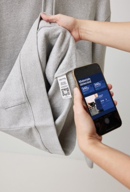 Logotrade liikelahja mainoslahja kuva: Iqoniq Torres värjäämätön huppari kierrätetystä puuvillasta