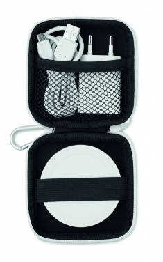 Logotrade liikelahjat kuva: Laturi matkasetti