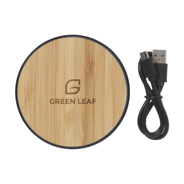 Logotrade mainoslahja ja liikelahja kuva: Bamboo 10W Wireless Charger langaton pikalaturi