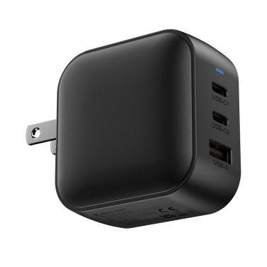 Logo trade liikelahja kuva: Urban Vitamin Santa Cruz RCS 70W GAN laturi