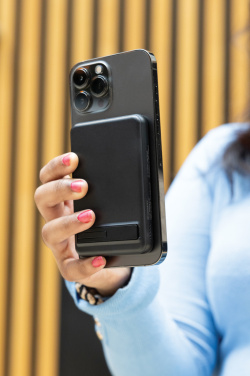 Logo trade mainostuote kuva: Zen RCS 5000 mah 5W magneettinen bambu virtalähde