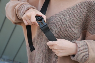 Logotrade verslo dovanos nuotrauka: Krepšys per petį Urban Bumbag