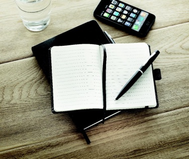 Logotrade firminės dovanos nuotrauka: A6 užrašų knygelė su rašikliu 72 pamušalu