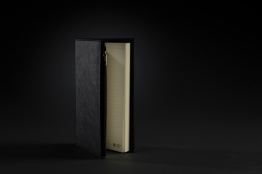 Лого трейд pекламные продукты фото: Блокнот Swiss Peak A5 из полиуретана с карманом на молнии