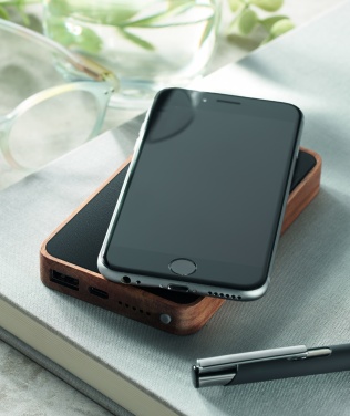 Логотрейд бизнес-подарки картинка: Зарядное устройство и аккумулятор