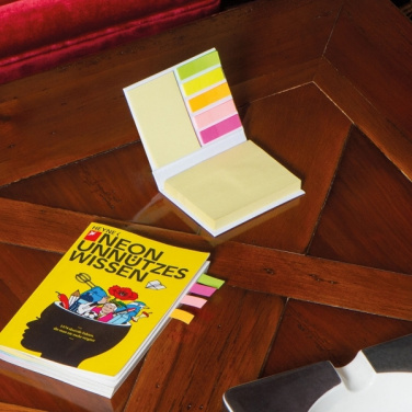 Лого трейд бизнес-подарки фото: Блокнот самоклеящийся PALMA