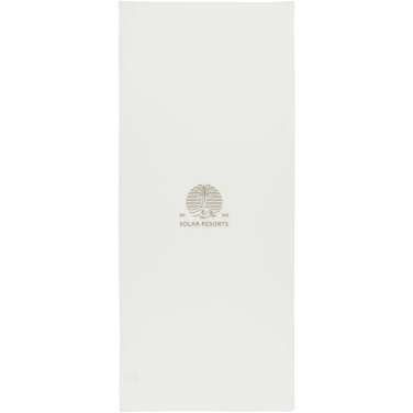 Лого трейд pекламные подарки фото: Lucas спортивное полотенце из переработанного РЕТ-пластика 30х80 см