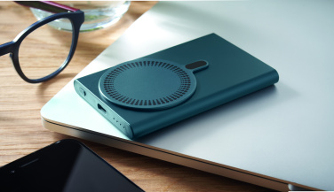 Логотрейд бизнес-подарки картинка: Wireless charger power bank