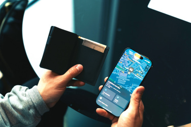 Логотрейд pекламные продукты картинка: Seekcard RCS rpolyester кошелек для карт с возможностью определения местонахождения по всему миру