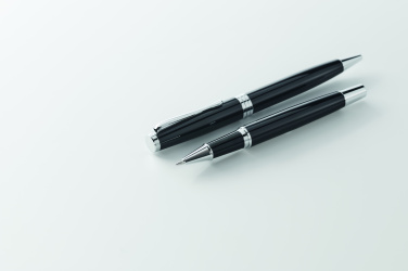 Лого трейд pекламные cувениры фото: Ball pen and roller set