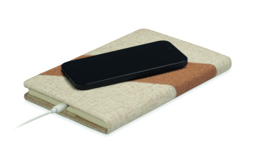 Лого трейд pекламные cувениры фото: A5 notebook with 15W charger