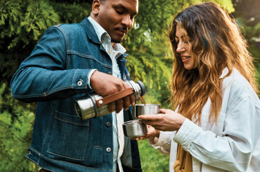 Лого трейд pекламные подарки фото: Фляга Black+Blum Explorer Duo 1 л