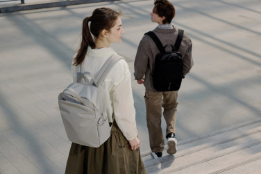 Logotrade kampanjprodukter bild: XD Design mjuk ryggsäck