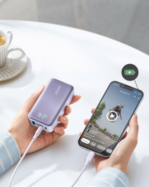 Logotrade reklamprodukter bild: Anker Powerbank PowerCore 10.000mAh 30W powerbank